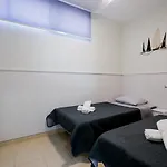 Piteras 아파트 아로나
